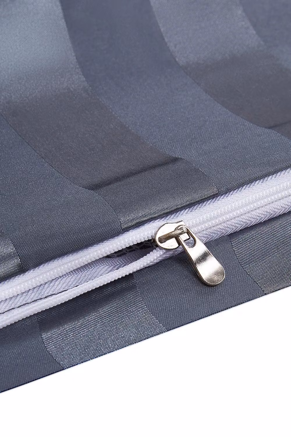 H&O Direct Grey and Silver Striped Polyester Duvet Cover and Pillowcase Set, W/D/H: 90 x 190 cm – 5