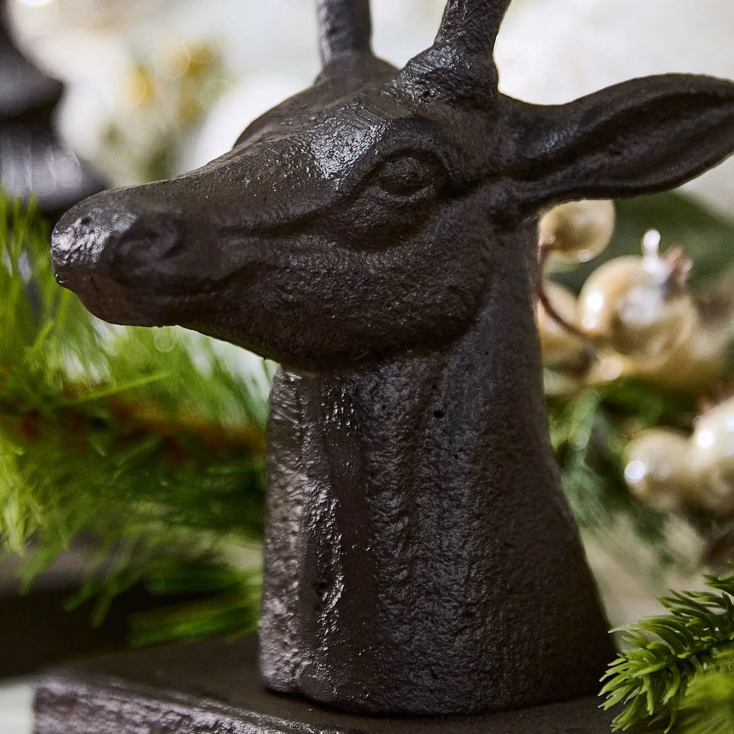 Dibor Set of 2 Antique Black and Brown Cast Iron Decorative Christmas Stocking Holders – 3