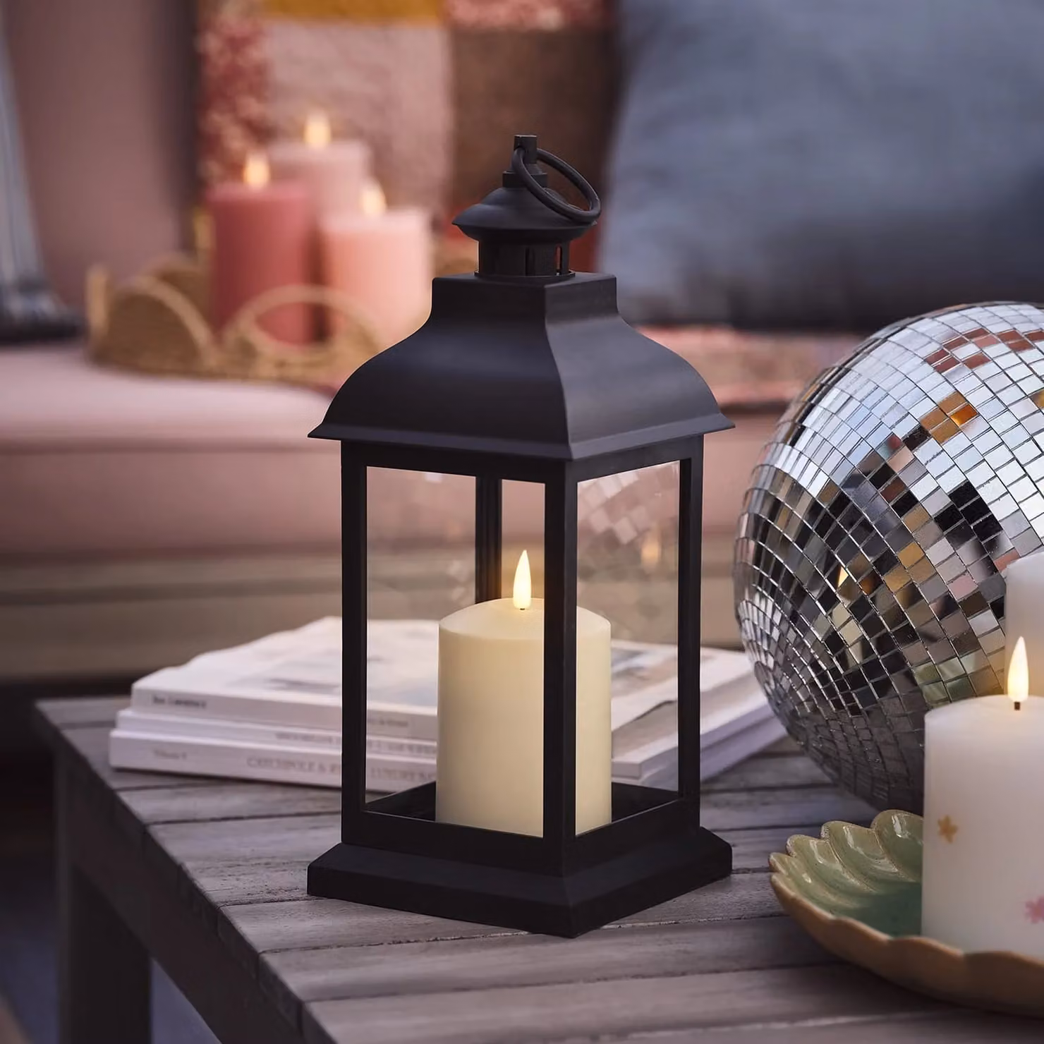 Lights4fun Trentham Black Decorative Lantern with TruGlow LED Candle and Remote Control, H 30.5 cm – 1
