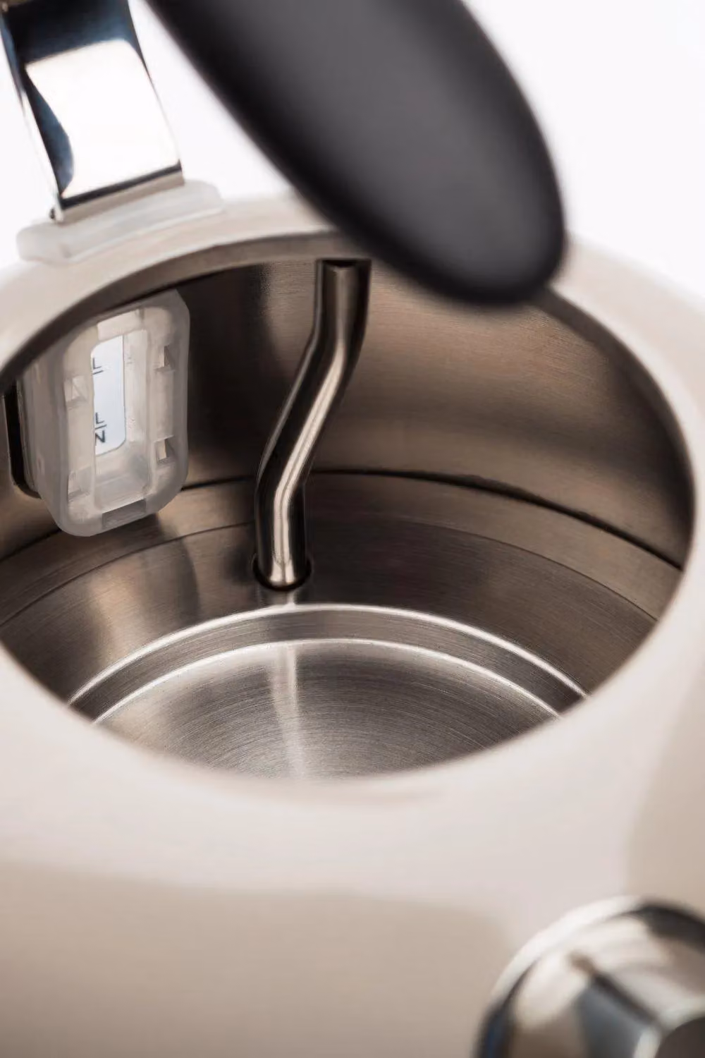 Haden Jersey Stainless Steel Rapid Boil Electric Kettle with Limescale Filter, 1.5 l, Beige – 4