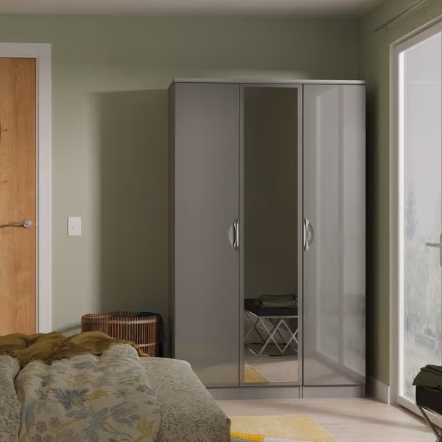 2 U Holborn Triple Mirror Wardrobe in Mid Grey
