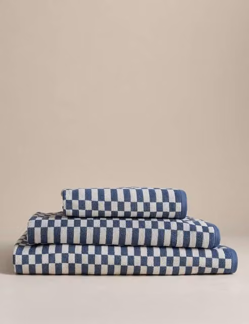 M&S Fluffy Pure Cotton Geometric Checked Towel in Blue
