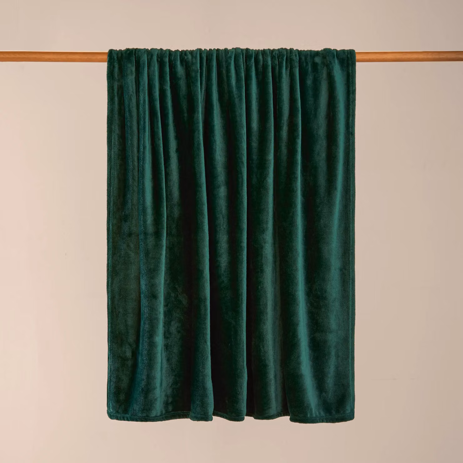 Furn Harrow Fleece Throw in Green, W/D/H: 140 x 180 cm – 3