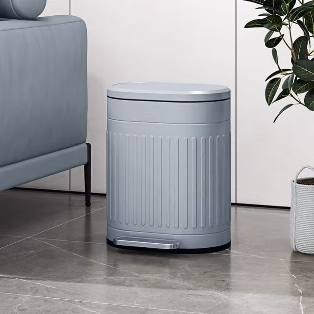 HOMCOM 20L Kitchen Bin with Soft-close Lid, Pedal and Removable Inner Bucket, Grey
