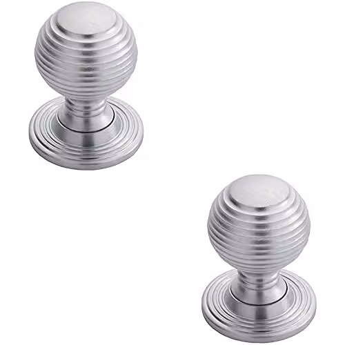 Loops 2 Pack Textured Reeded Ball Cupboard Door Knobs in Satin Chrome, 35mm Diameter
