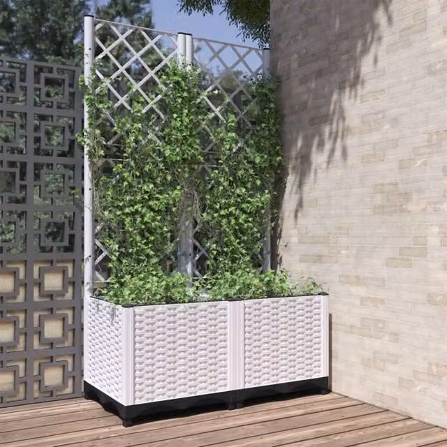 Berkfield Home Garden Planter with Trellis in White, W/D/H: 80 x 40 x 136 cm
