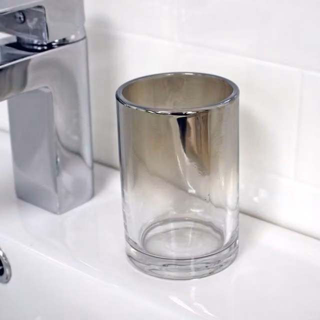 Showerdrape Ombre Smoked Glass Collection Tumbler in Clear