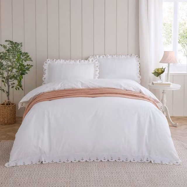 Wylder Florrie Floral Embroidered Cotton Percale Duvet Cover Set in Peach, W/D/H: 200 x 200 cm