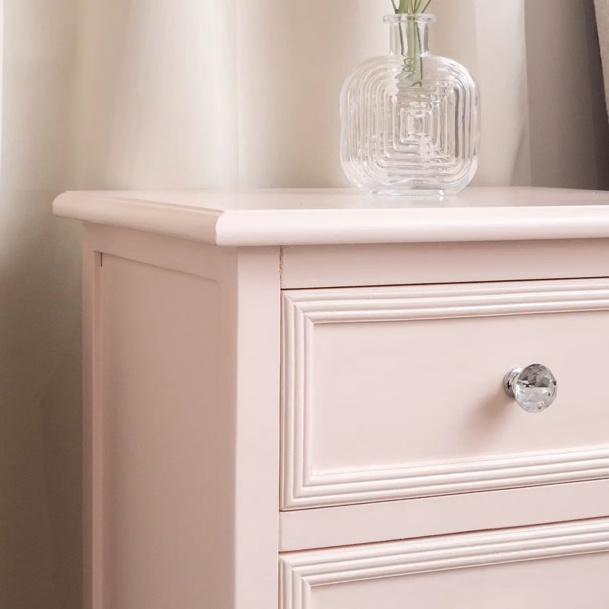 Melody Maison Sophia 3 Drawer Bedside Table in Pale Pink – 2