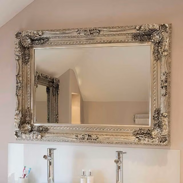 MirrorOutlet Antique Style Carved Louis Rectangular Wall Mirror in Silver, W/H: 122 x 91 cm