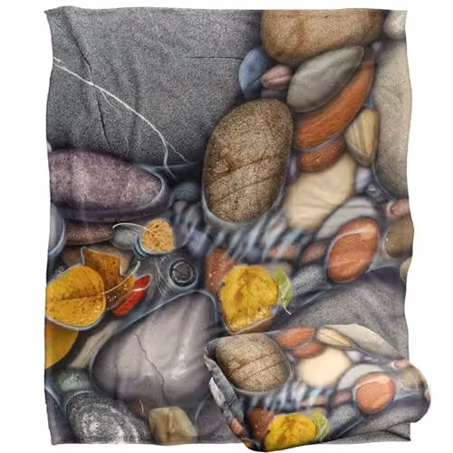 JQ Licensing Autumn Stones Silky Touch Super Soft Fleece Throw Blanket in White, W/D/H: 152 x 127 cm – 1