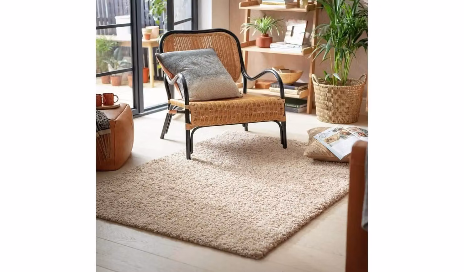 Cheap Furniture Warehouse Beige Cosy Natural Shaggy Rectangular Rug, W: 170 cm, D: 120 cm