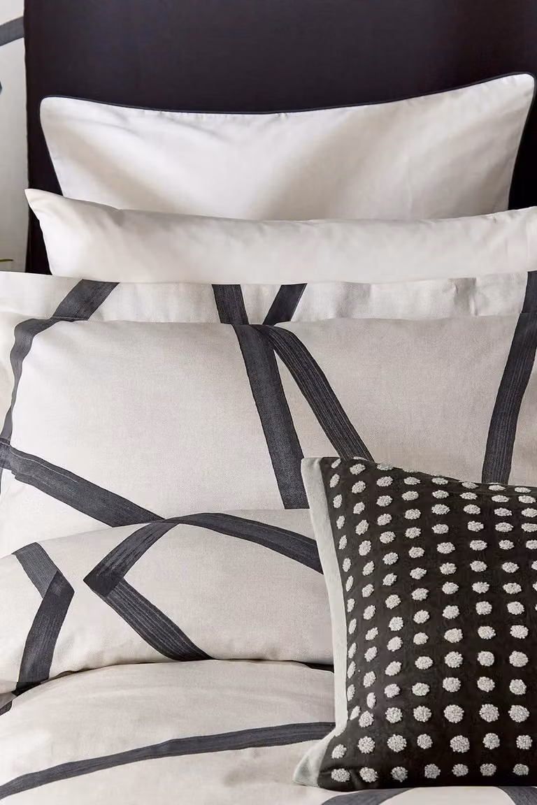 Harlequin Sumi Square Pillowcase in Beige, Anthracite and Grey