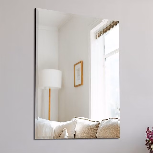 Agenzia 14 Minimalist Rectangular Glass Wall Mirror in Silver, W/H: 90 x 60 cm