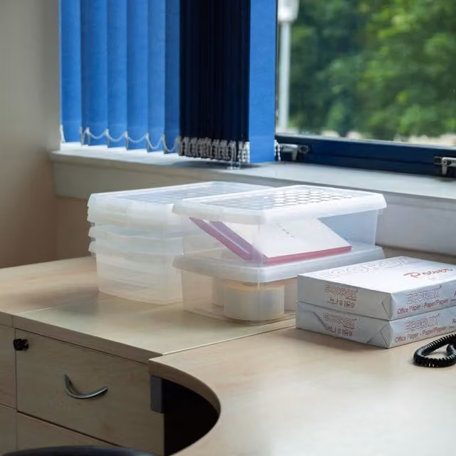 Wham Set of 5 Transparent Plastic Rectangular Storage Boxes with Lids and Handles, 7L Each