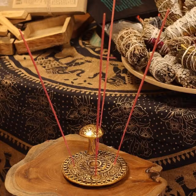 KDMK Gold Metal Mushroom Incense Holder with Floral Boho Design