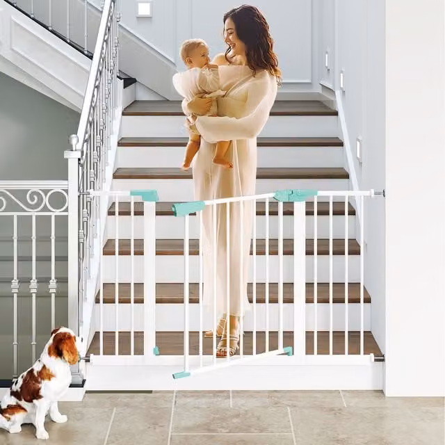 COSTWAY Extendable White Child Safety Gate for Doors and Stairs