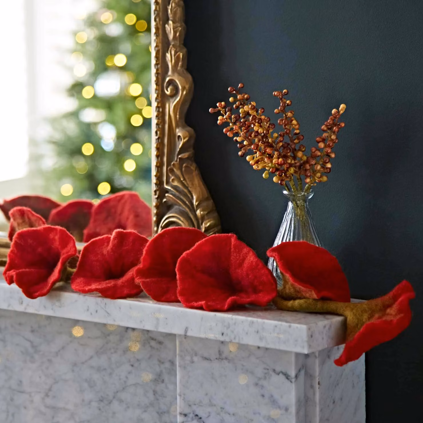 Paper High Handcrafted Felt Flower Garland in Wine Red, 160 cm Long with 20 Flowers – 3