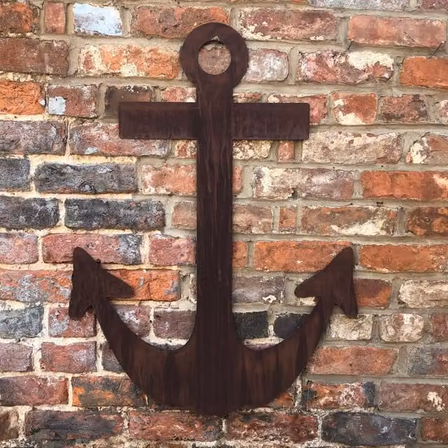 RW Norfolk Nautical Anchor Metal Hanging Garden Decoration in Brown