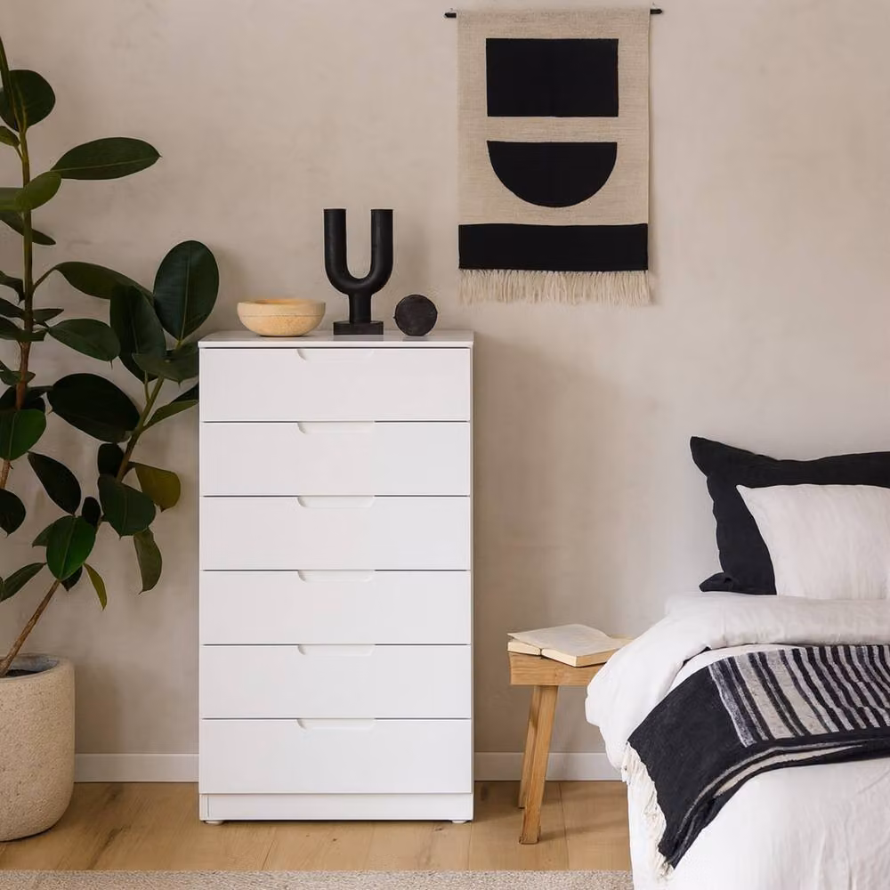 Wyld Haus Leipzig Leipzig White Gloss Tall Chest of 6 Drawers H 120.1 x W 39.0 x D 34.4 cm – 2