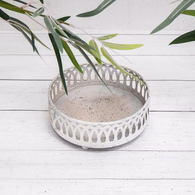 Annibells White Metal Flower Pot Saucer and Planter