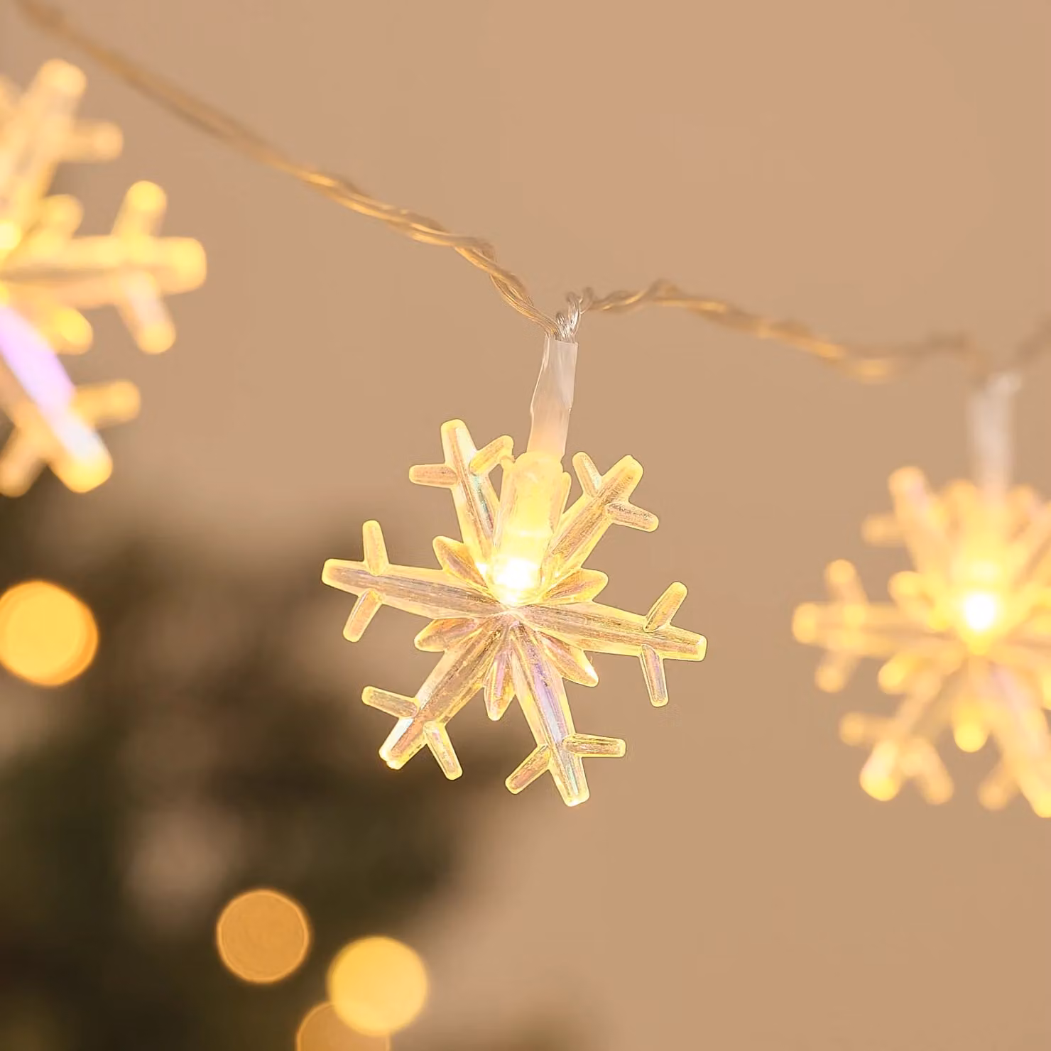 20 Iridescent Snowflake Warm White LED Fairy Lights with Timer