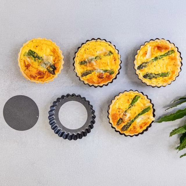 KitchenCraft Set of Four Non-Stick Round Mini Fluted Tart Tins, 10 cm, Grey