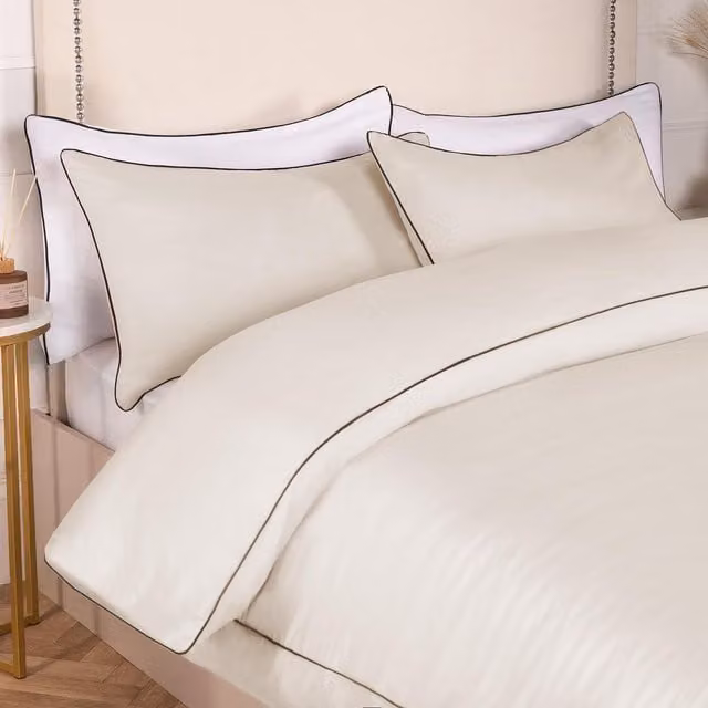 OHS Plain Microfibre Polyester Duvet Cover, Beige and Black, 180 x 200 cm