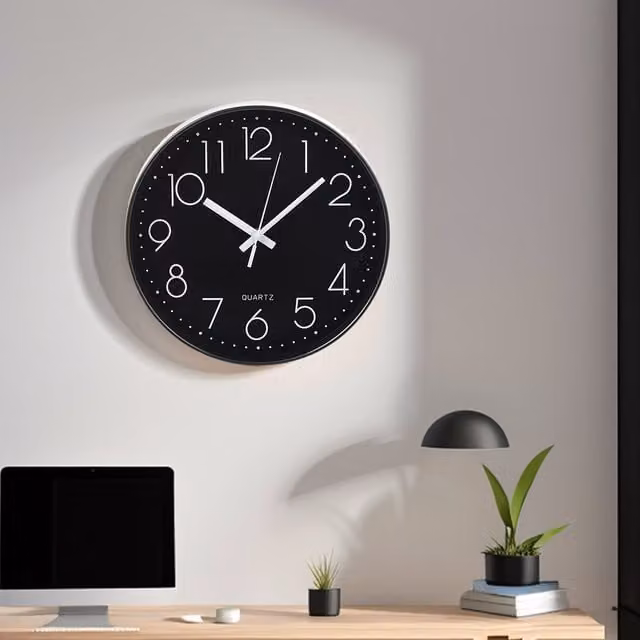 Livingandhome Minimalist Round Quartz Wall Clock in Black, Diameter: 30.48 cm