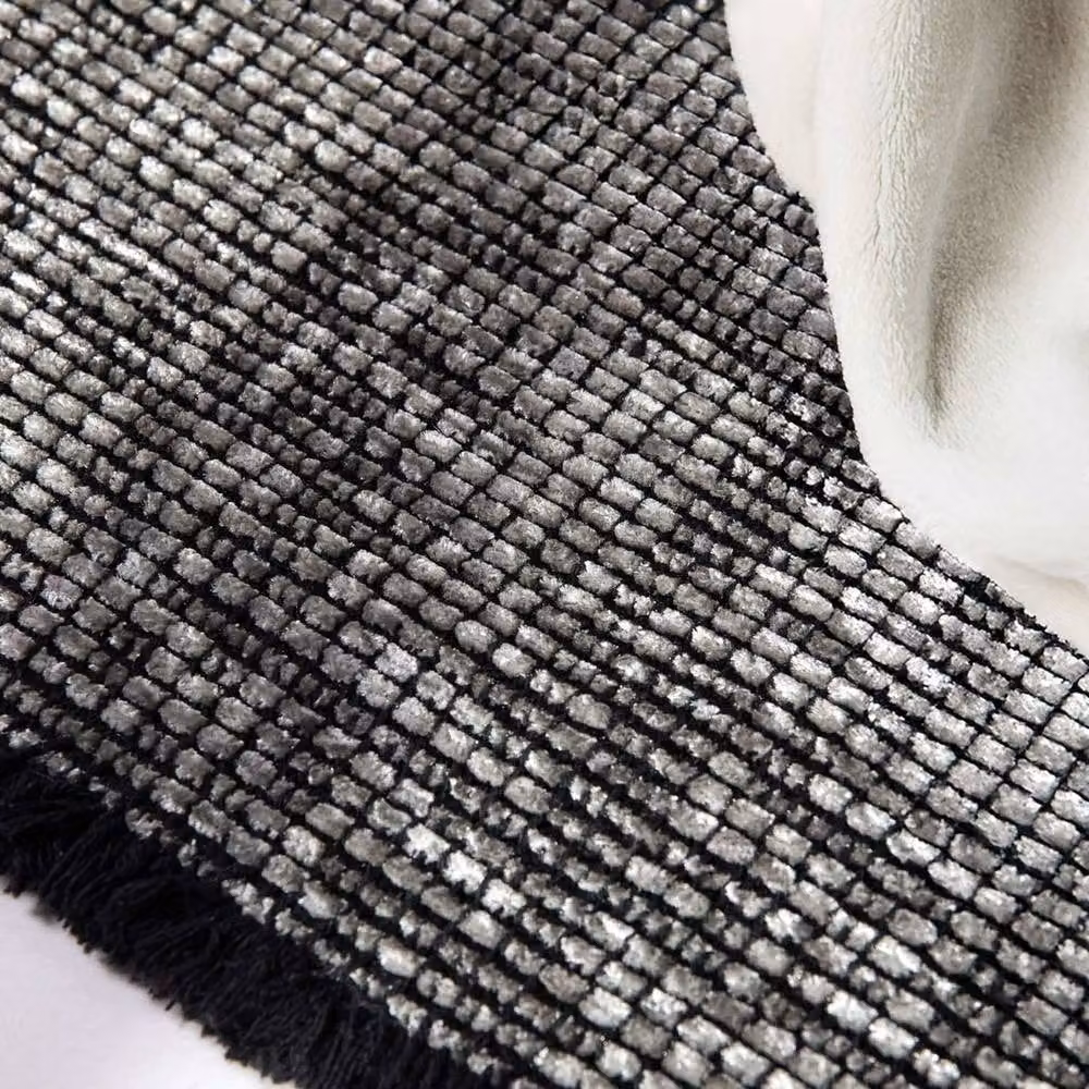 THE RUGS Brilliance Prisma Modern Abstract Grey Short Pile Velour Round Rug, Diameter: 160 cm – 4