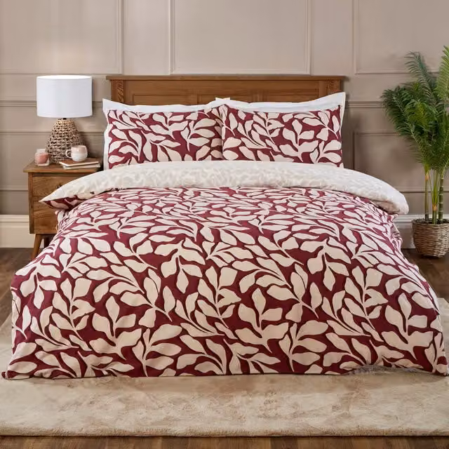Divante Finest Red Floral Cotton Reversible Duvet Cover, W: 140 cm, H: 200 cm
