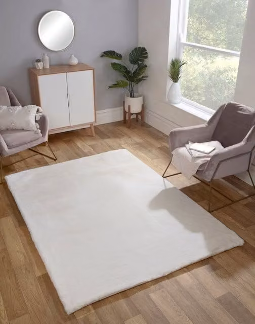 The Linen Consultancy Luxury Faux Fur Ivory Rug, W: 60 cm, L: 180 cm