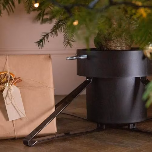 Harbour Housewares Classic Real Christmas Tree Stand in Black – 2
