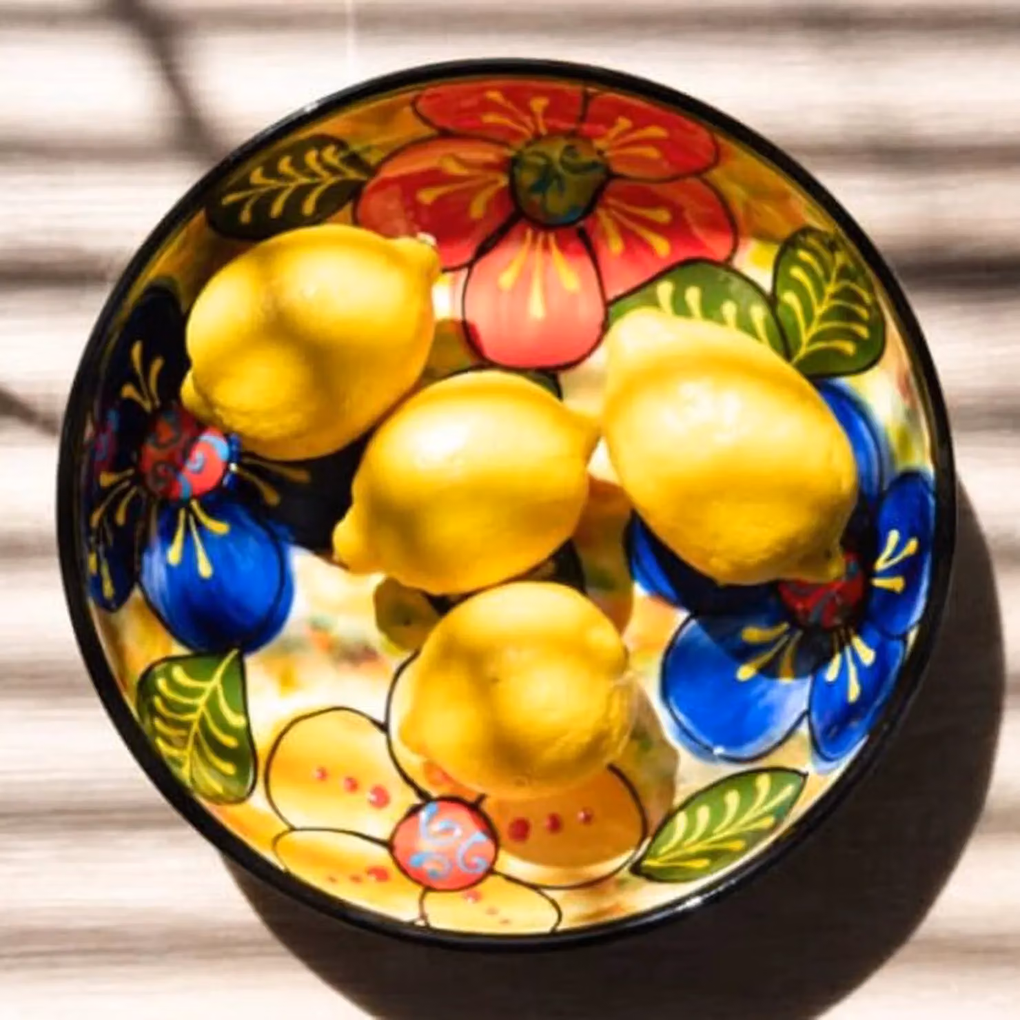 Verano Spanish Ceramics Hand Painted Floral Ceramic Serving Bowl, Multicolour, Diameter: 30 cm – 3