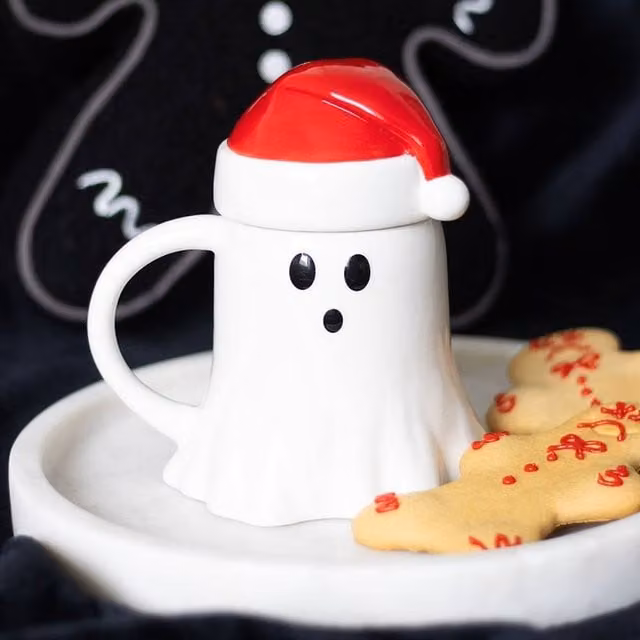 Uniqueful Ghost Shaped Ceramic Mug with Santa Hat Lid in White, 500 ml