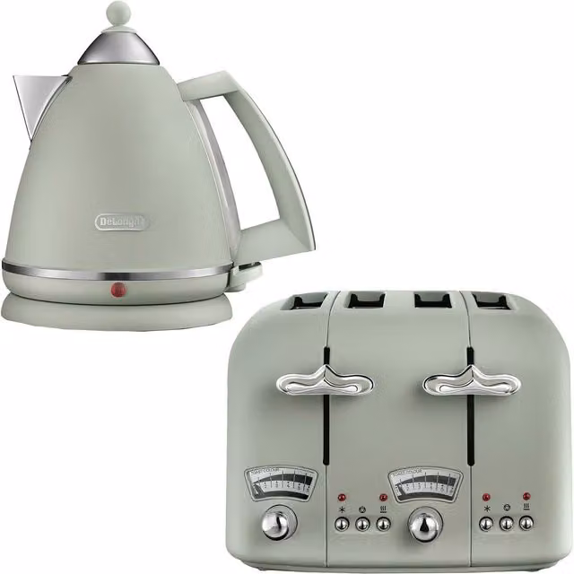 DeLonghi Kettle and 4-Slice Toaster Set, Green