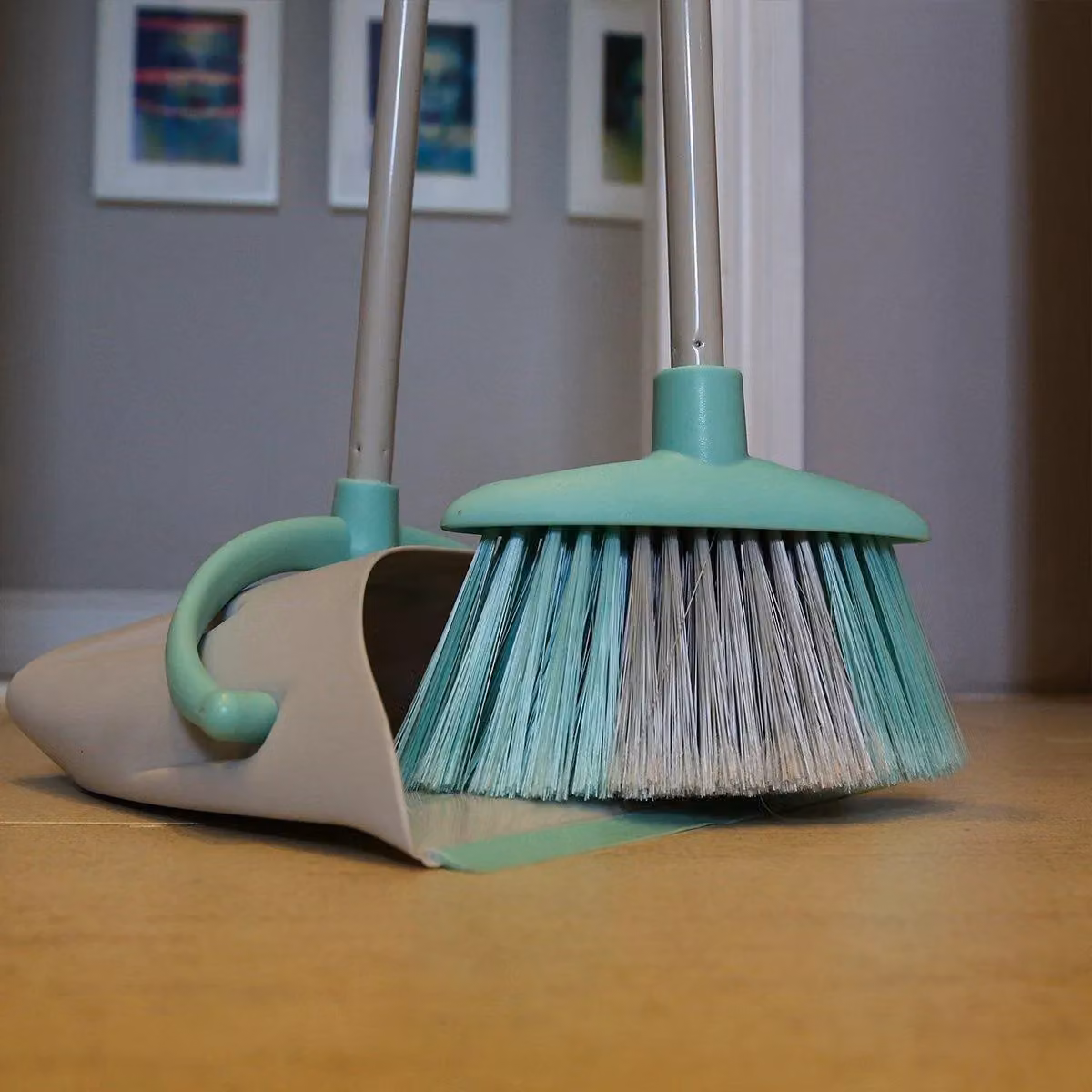 Charles Bentley Brights Indoor Long Handled Lobby Dustpan and Brush Set in Mint Green – 2