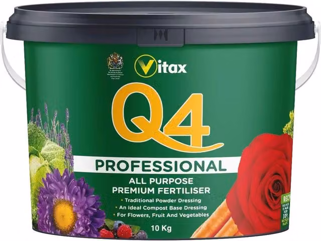 Vitax Q4 Professional All Purpose Plant Food Fertiliser Powder for Fruit and Vegetables, 10kg