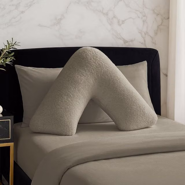 Home Sweet Home UK Teddy Fleece V Shaped Pillowcase in Beige – 1