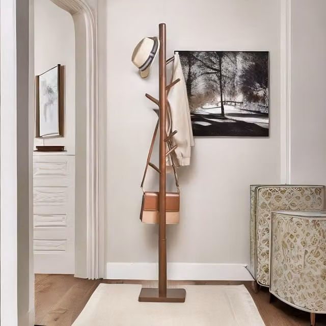Furnold Lacquered Rubberwood Coat Stand with 8 Hooks in Brown