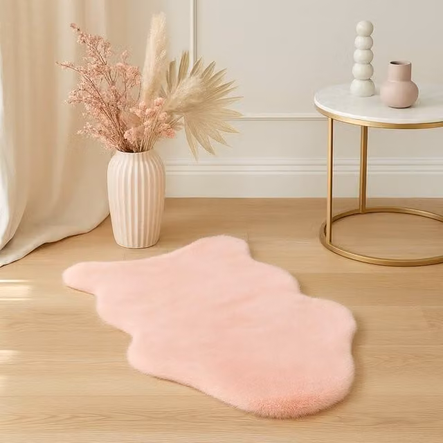 Voltico Super Soft Faux Fur Rug in Pink, W/D/H: 100 x 110 x 1 cm – 1