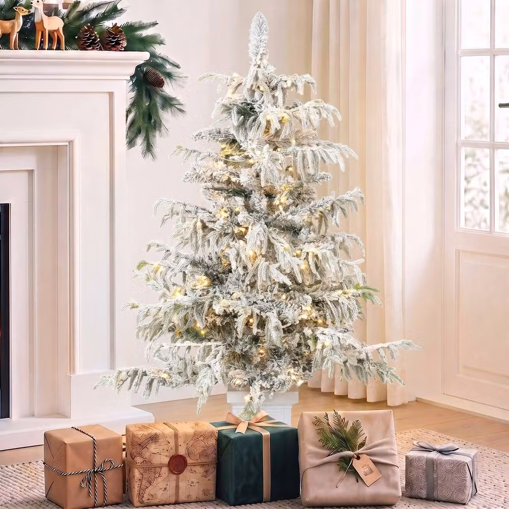 HOMCOM 4ft Flocked LED Christmas Tree with 8 Lighting Modes and Remote Control in Green and White – 2