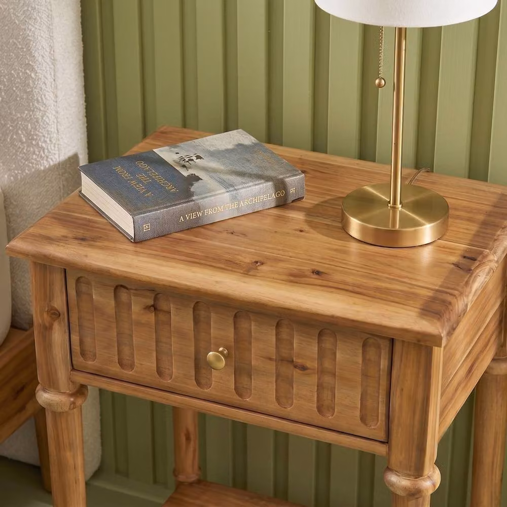 Signature Georges Bedside Table with 1 Drawer in Aged Solid Acacia, Dark Brown, W/D/H: 35.0 x 45.0 x 65.0 cm – 2