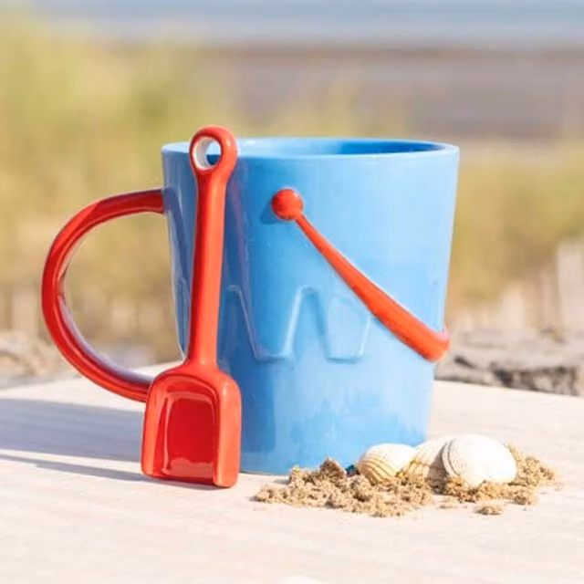 Uniqueful Ceramic Bucket Shaped Mug with Spade Spoon in Blue, Red or Multicolour