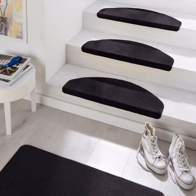 Hanse Home Modern Plain Black Polypropylene Rectangular Runner Rug