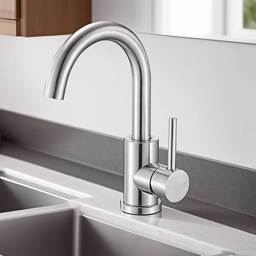 VEVOR Brushed Nickel Single Lever Sink Faucet in Silver with Anti-Splash Aerator and Water Saving Feature – 2