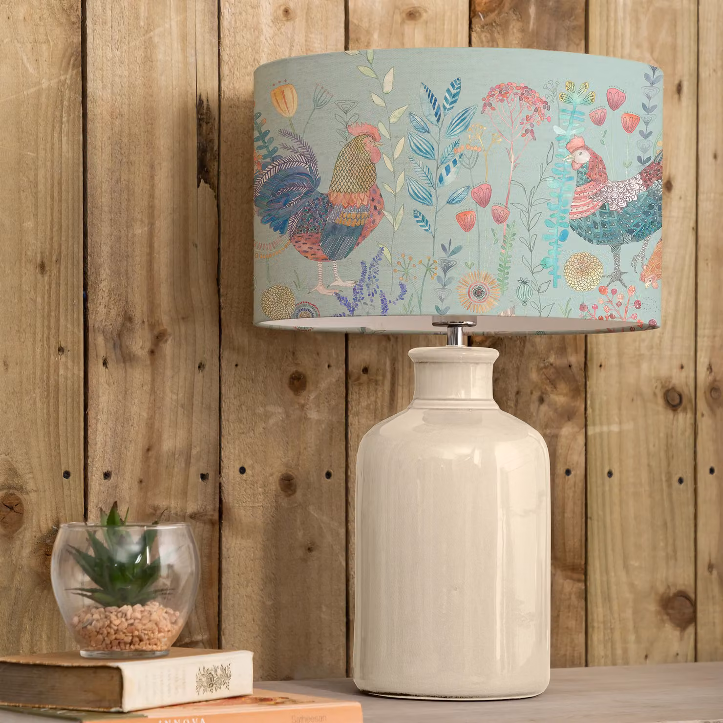 Voyage Maison Elspeth Ceramic Table Lamp with Bilbury Eva Fabric Lampshade in Beige and Multicolour – 2