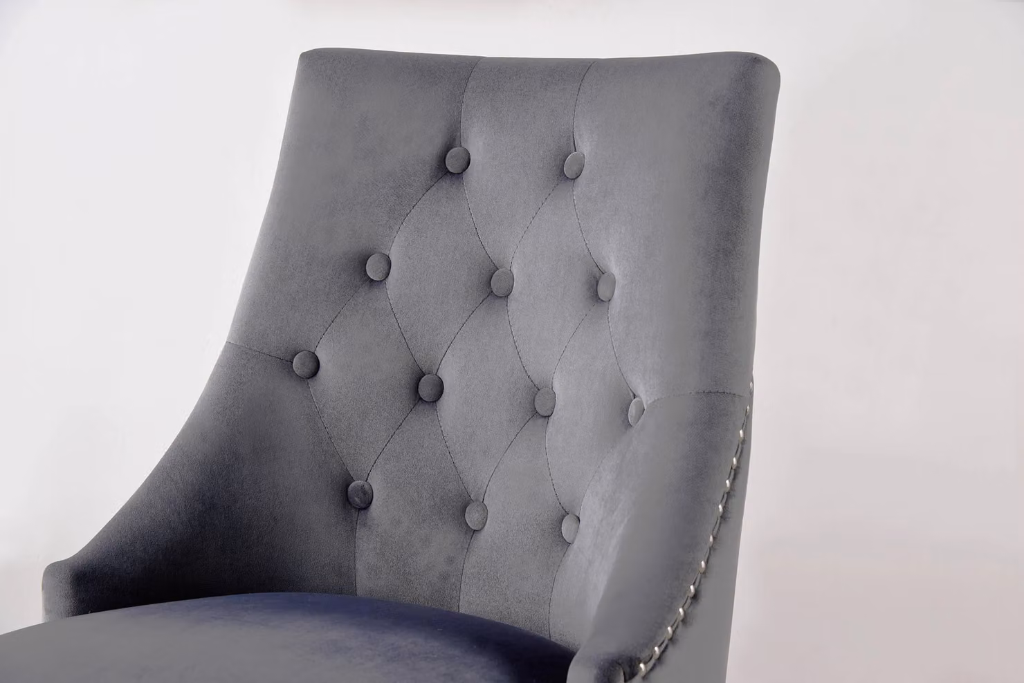 Life Interiors Set of 2 Velvet Dining Chairs with Armrests in Grey – 3