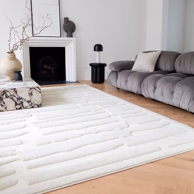 Asiatic Carpets Valley Plain Carved Ivory Path Rug in White and Ivory