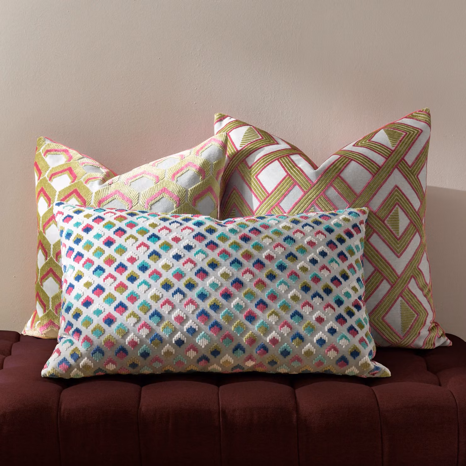 Paoletti Lexington Multicolour Velvet Jacquard Rectangular Cushion, W/D/H: 40 x 40 x 4 cm – 4